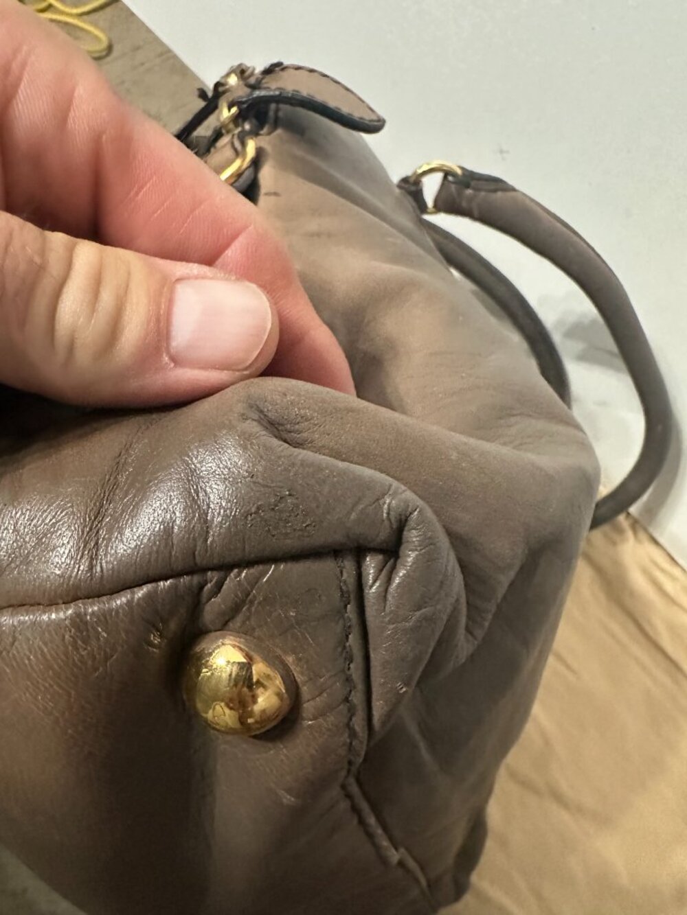 Valentino Garavani Petale Rose Dome Satchel — Taupe Nappa Leather - Picture 4 of 8
